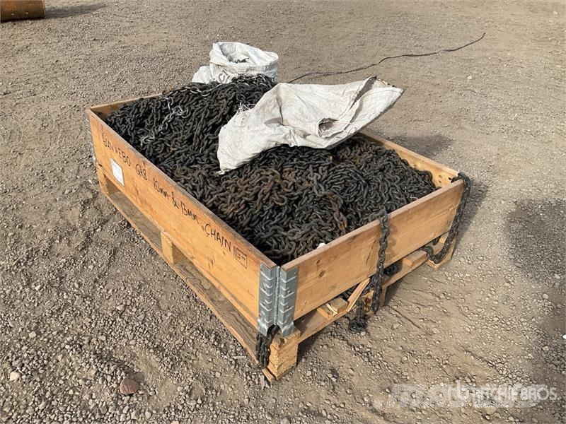  Quantity of 10mm and 13mmChain معدات البناء - غير ذلك