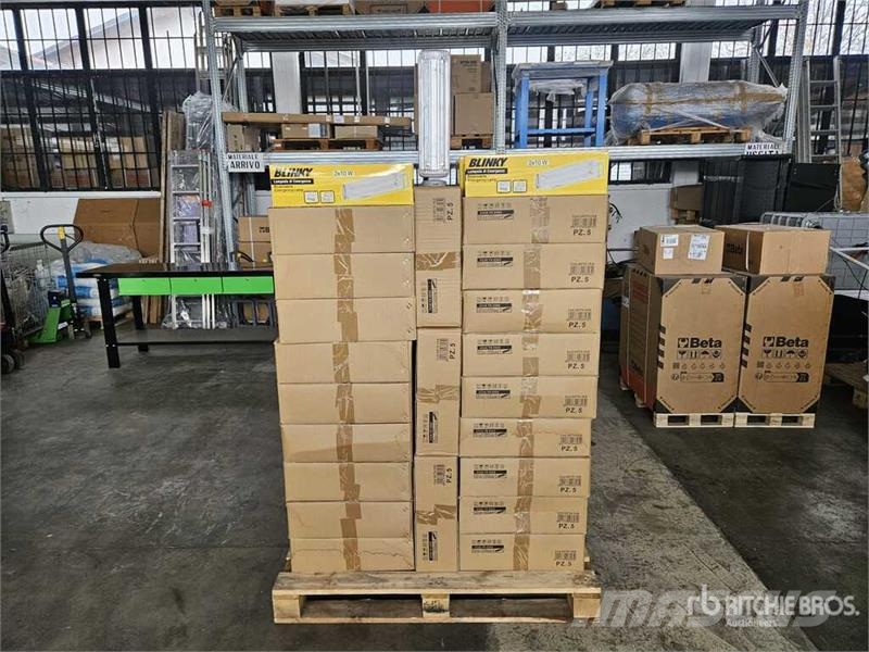 Quantity of (116) Blinky 34770-10/8 Emergency Ligh Övriga