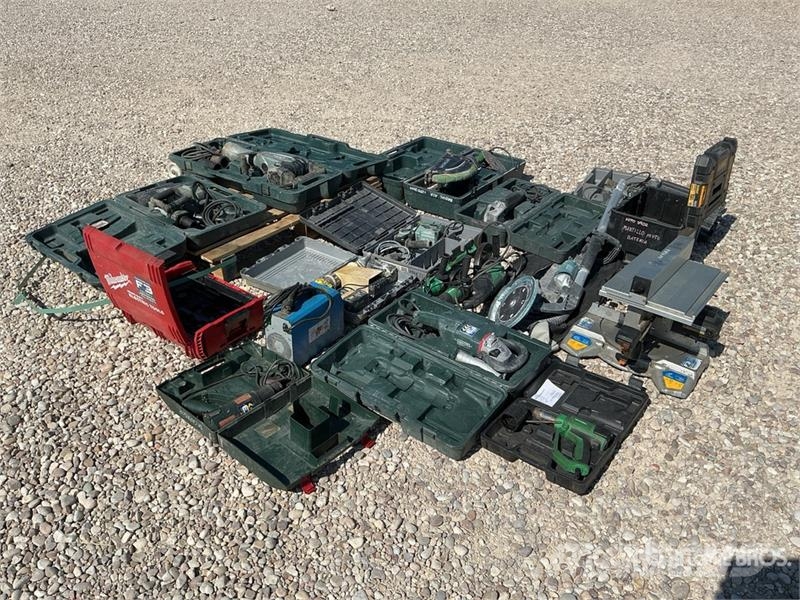  Quantity of (12) Electric Demolition Breaker Плуги