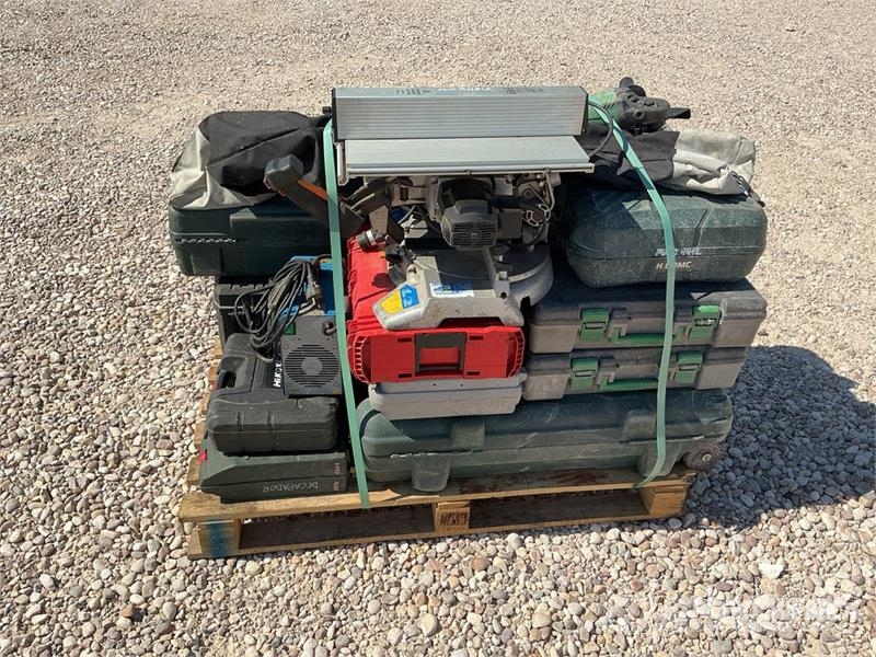  Quantity of (12) Electric Demolition Breaker Плуги