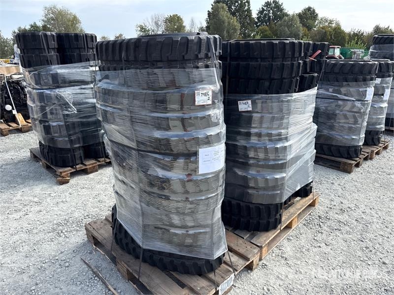 Quantity of (18) 250X72X55 Tracks (Unused) Muut