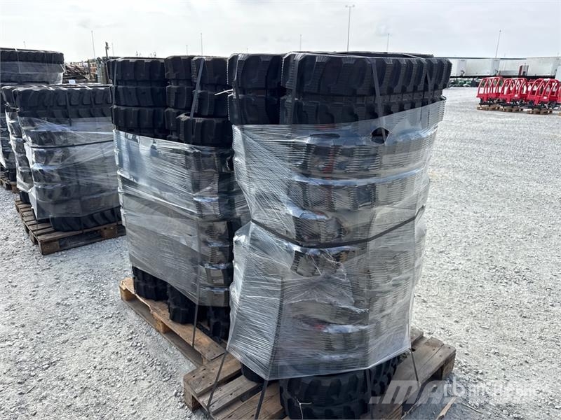 Quantity of (18) 250X72X55 Tracks (Unused) Muut