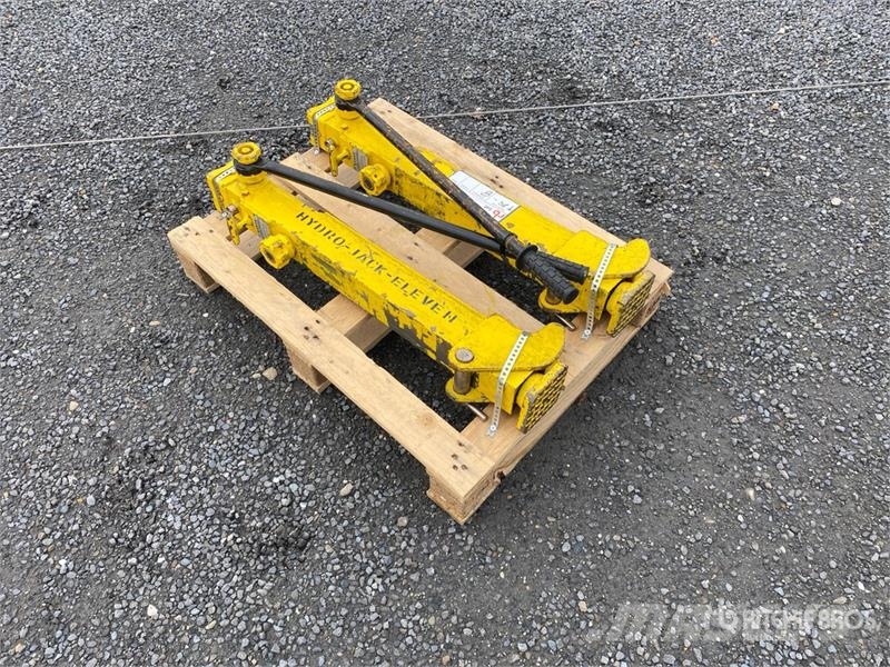 Quantity of (2) 10t Hydraulic Winch Lyftblock, vinschar och materialhissar