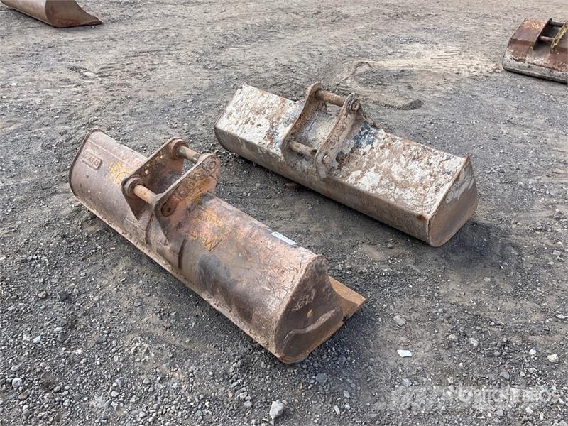  Quantity of (2) 1500 mm Cleanup Excavator Bucket Godet
