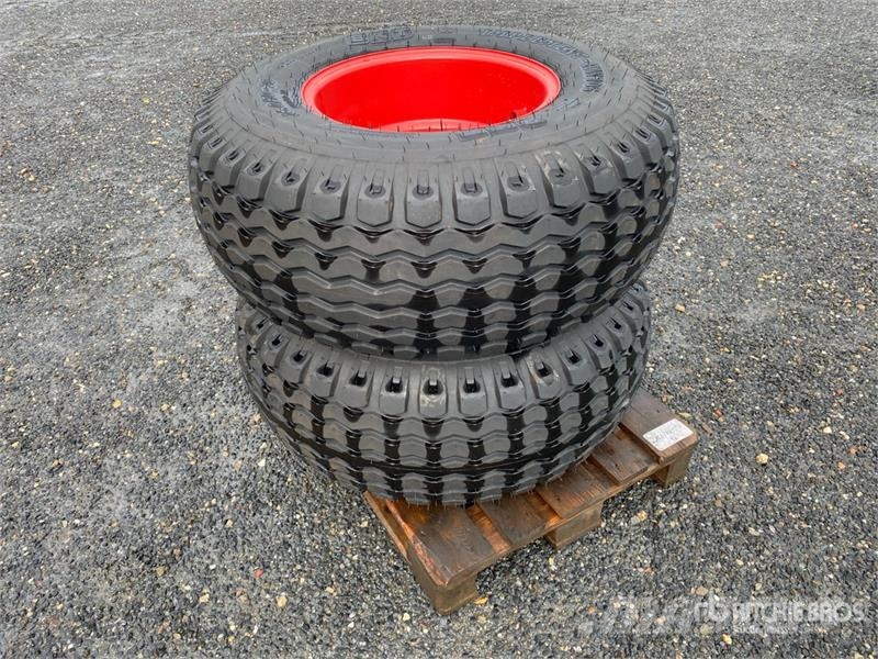  Quantity of (2) 16.0/70-20AW705 12PR Tires Gume, točkovi i felne