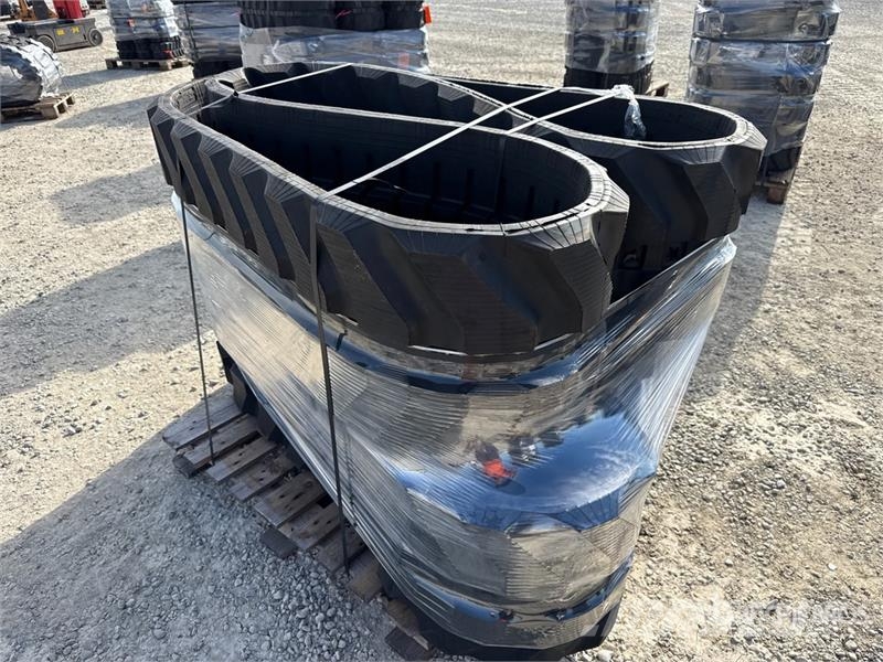  Quantity of (2) 500X92X78W Tracks (Unused) Други компоненти
