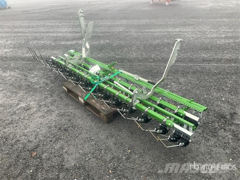 Quantity of (2) Amazone 3000 mm Spring Tine Harrow Agriculture - Autres