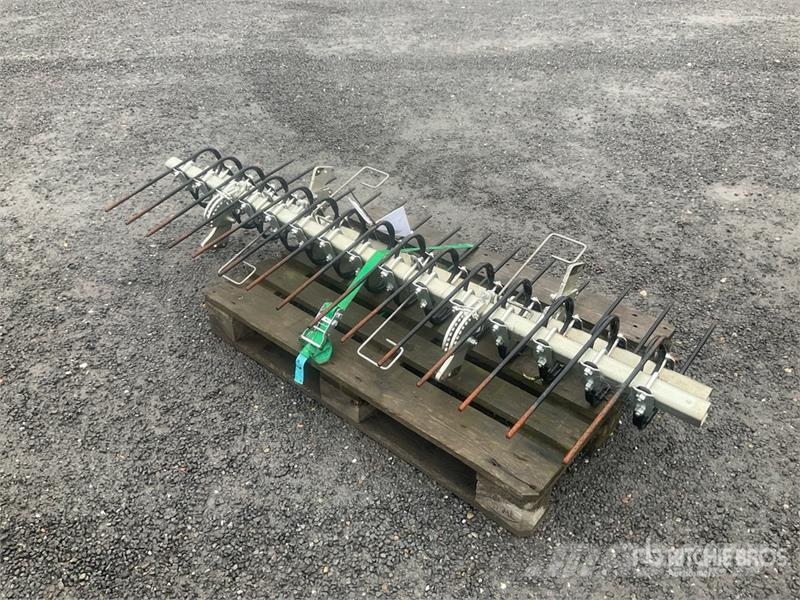 Quantity of (2) Amazone 2000 mm Spring Tine Harrow Agriculture - Autres