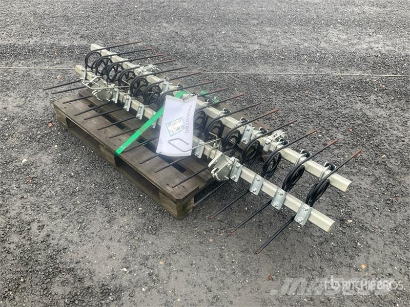 Quantity of (2) Amazone 2000 mm Spring Tine Harrow Agriculture - Autres