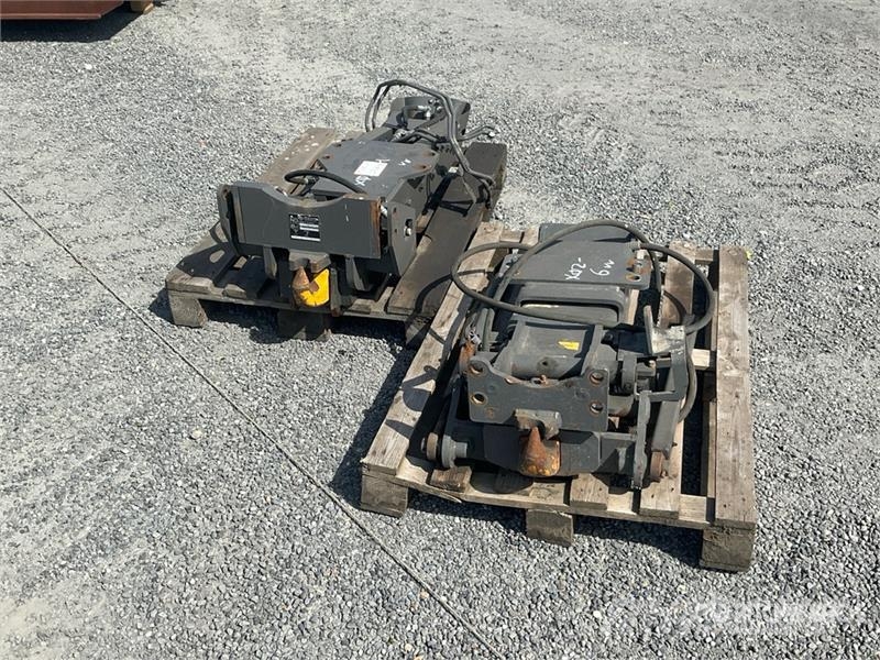Quantity of (2) Bill Bennett Pick UP Hitch - Fits Otra maquinaria agrícola