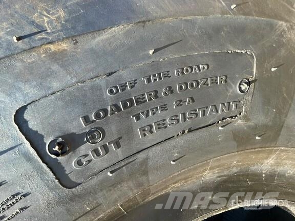  Quantity of (2) Bridgestone 29.5R25 Tires (Unused) Reifen