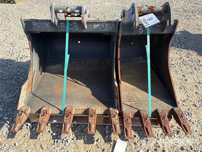  Quantity of (2) Cangini Digging Excavator Bucket دلاء