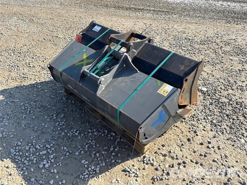  Quantity of (2) Cangini Cleanup Excavator Bucket دلاء