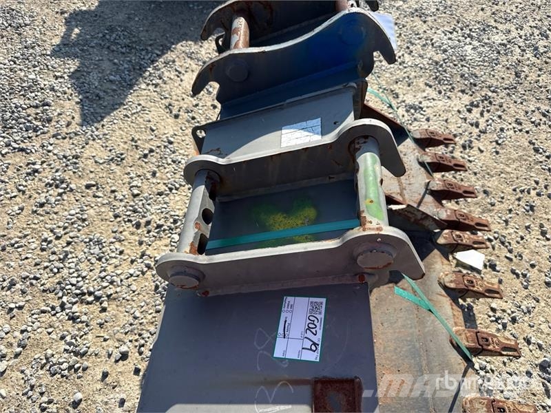  Quantity of (2) Cangini Digging Excavator Bucket دلاء