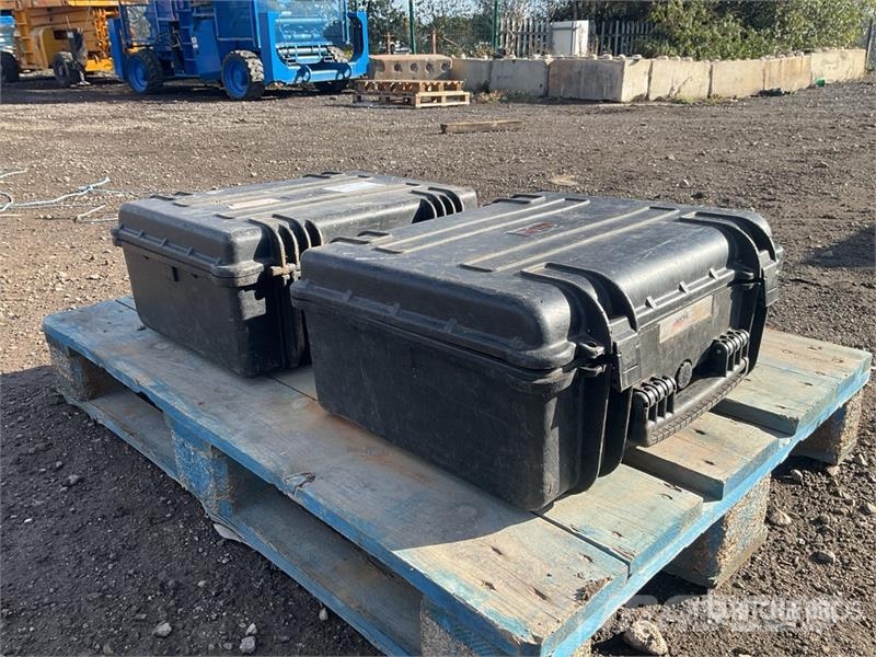  Quantity of (2) CBS Accelair2 Fibre Blowing Machin مكونات أخرى