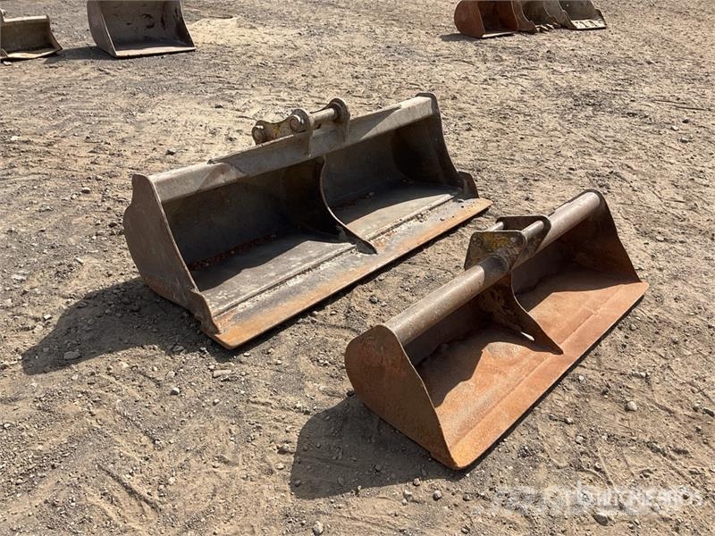 Quantity of (2) Cleanup 1200mm & 1500mm Excavator Godet