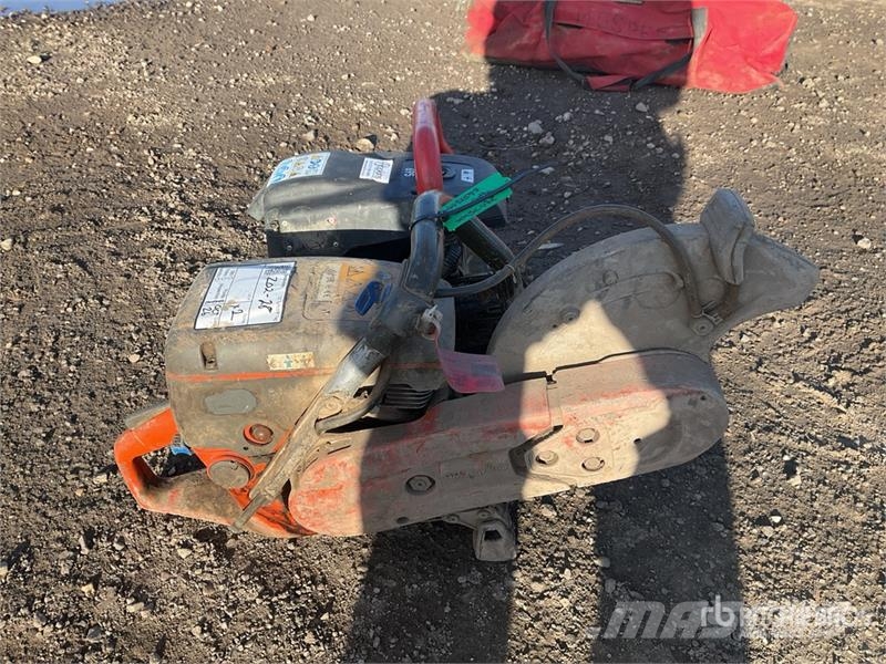  Quantity of (2) Cut-Off Saw مكونات أخرى