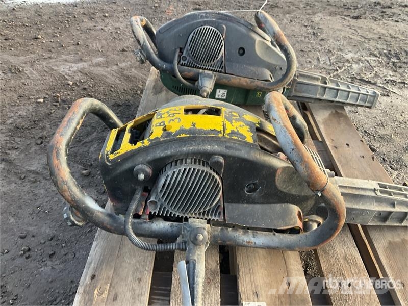 Quantity of (2) Demolition Breaker Charruas aivecas