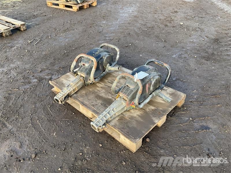 Quantity of (2) Demolition Breaker Charruas aivecas