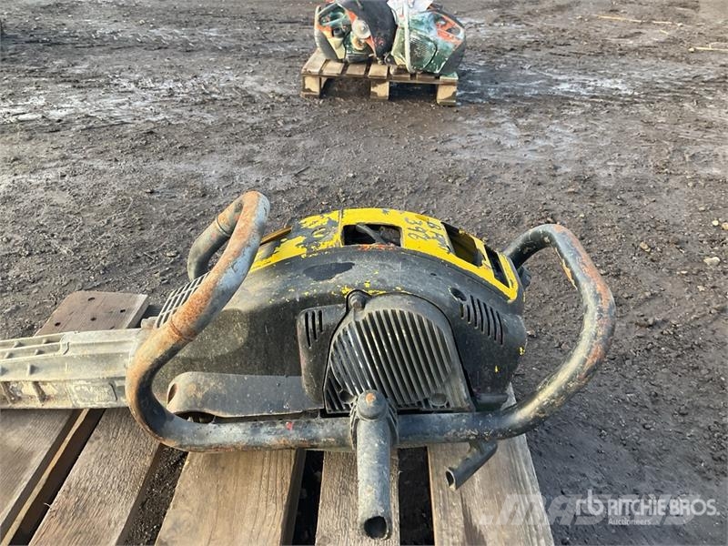Quantity of (2) Demolition Breaker Charruas aivecas