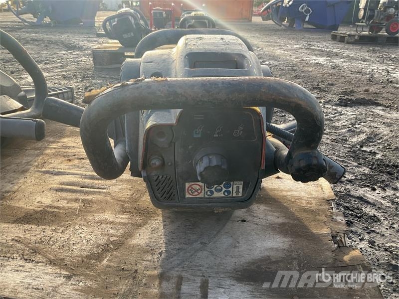 Quantity of (2) Demolition Breaker Charruas aivecas