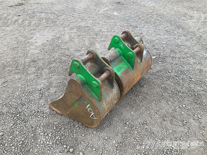 Quantity of (2) Digging 600mm 300mm Excavator Buck Kašike / Korpe