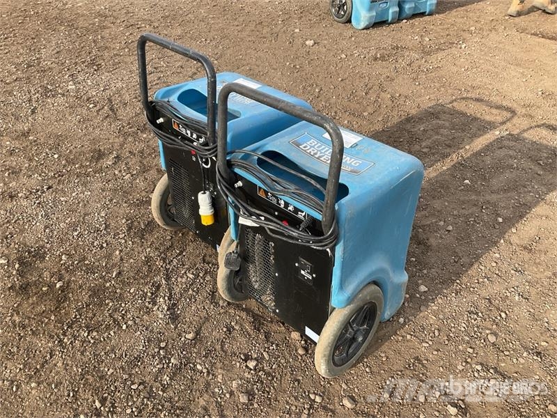 Quantity of (2) Dri-Eaz BD1000 Dehumidifier Other components