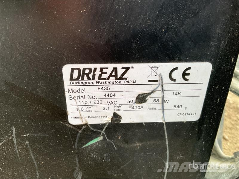 Quantity of (2) Dri-Eaz BD1000 Dehumidifier Other components