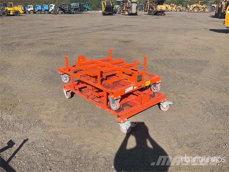 Quantity of (2) Eazytools Material Rack Andere Zubehörteile