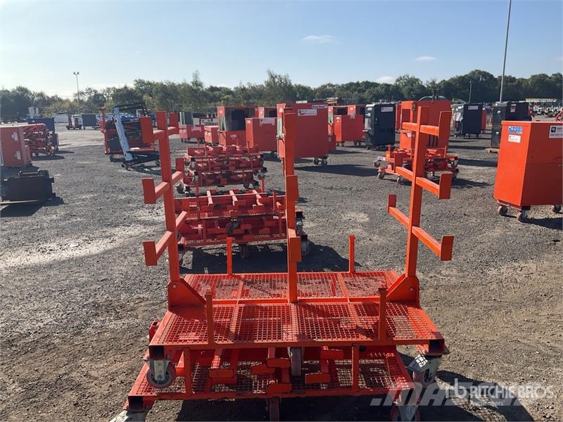 Quantity of (2) Eazytools Material Rack Andere Zubehörteile