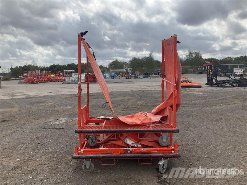 Quantity of (2) Eazytools Ductwork Rack Andere Zubehörteile