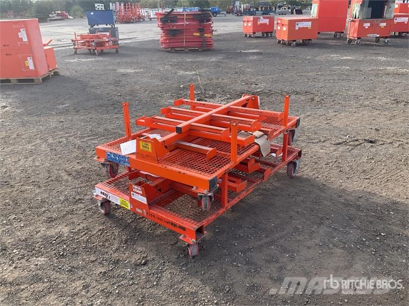 Quantity of (2) Eazytools Material Rack Andere Zubehörteile