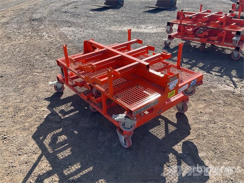 Quantity of (2) Eazytools Material Rack Andere Zubehörteile