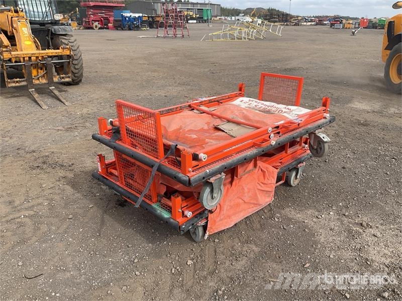 Quantity of (2) Eazytools Ductwork Rack Andere Zubehörteile