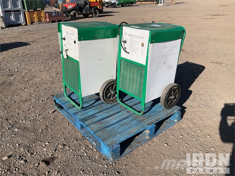Quantity of (2) EP Dehumidifier Andere Zubehörteile