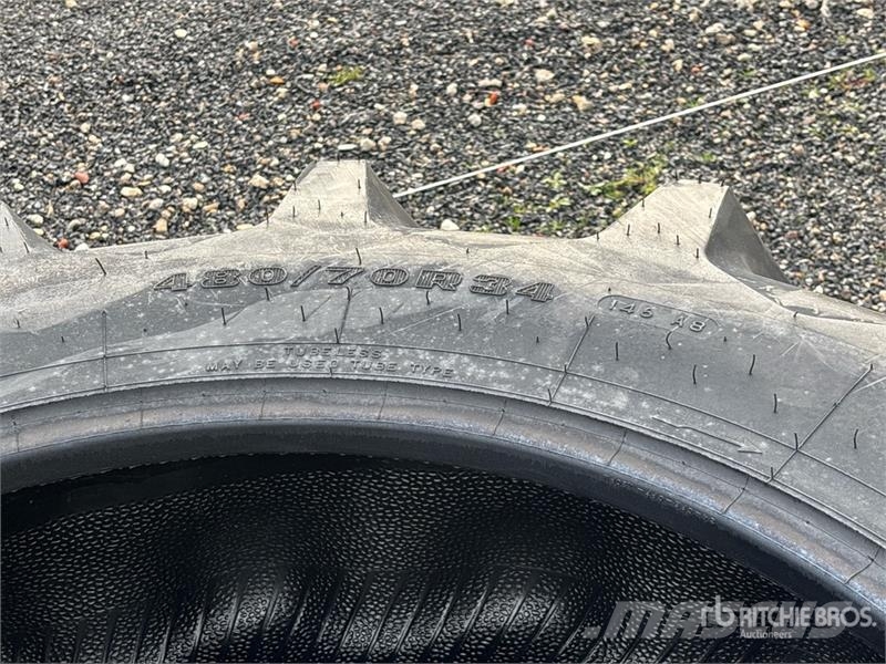  Quantity of (2) Firestone 480/70R34 Tires Gume, točkovi i felne