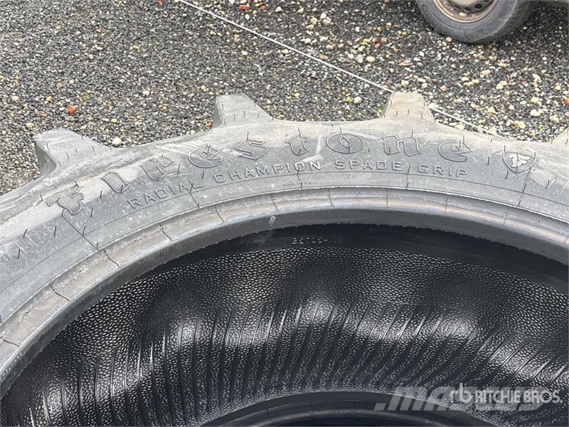  Quantity of (2) Firestone  480/70R34 Tires Gume, točkovi i felne