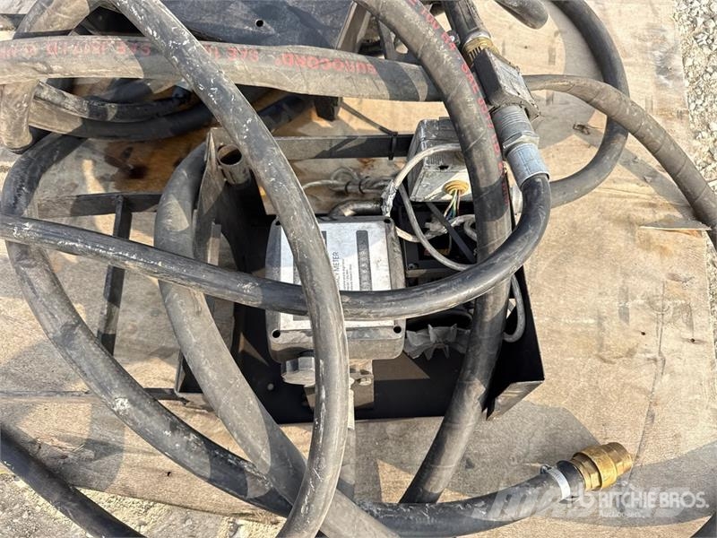  Quantity of (2) Fuel Pump Строителство - Други