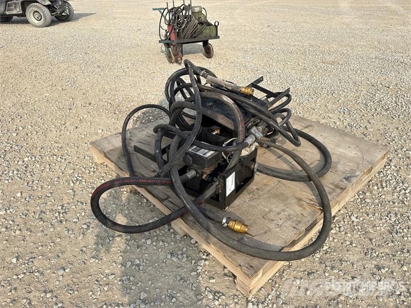  Quantity of (2) Fuel Pump Строителство - Други