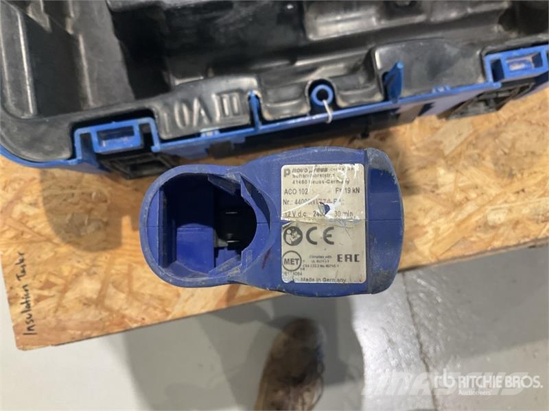  Quantity of (2) Geberit ACO102 Crimper Andere Zubehörteile