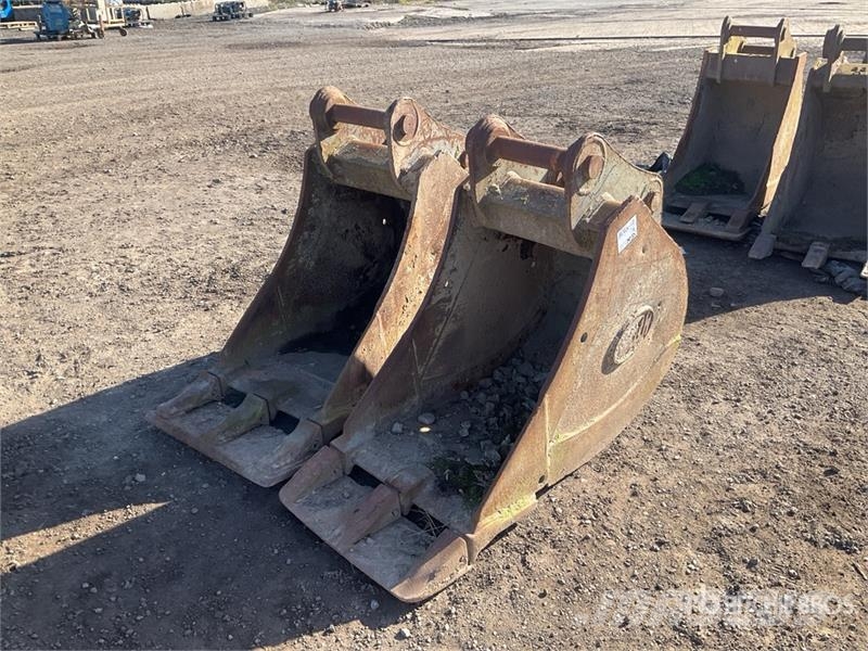  Quantity of (2) Geith 550 mm Digging Excavator Buc Buckets