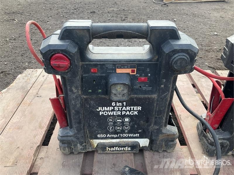 Quantity of (2) Halfords 6 in 1 Jump Starter Power Other components