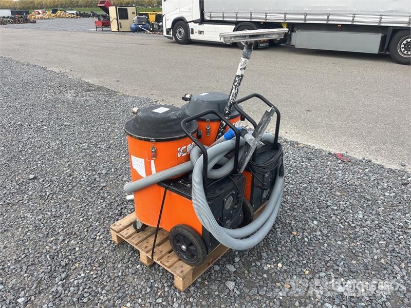 Quantity of (2) Kiekens B192 Vacuum Cleaner 진공 청소기