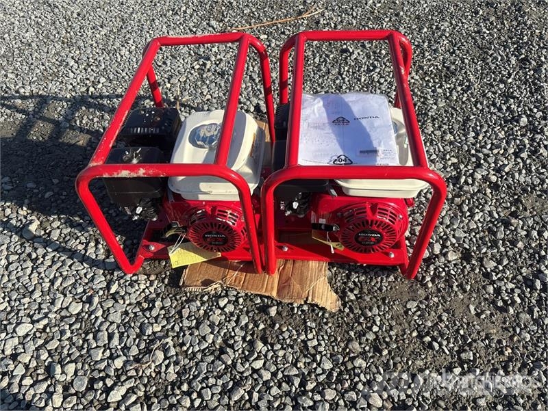 Quantity of (2) Kowloon VB-38 Petrol Concrete Vibr معدات البناء - غير ذلك