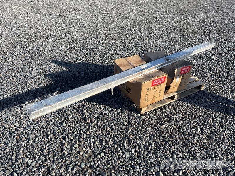 Quantity of (2) Kowloon CS-3M Petrol Concrete Scre معدات البناء - غير ذلك