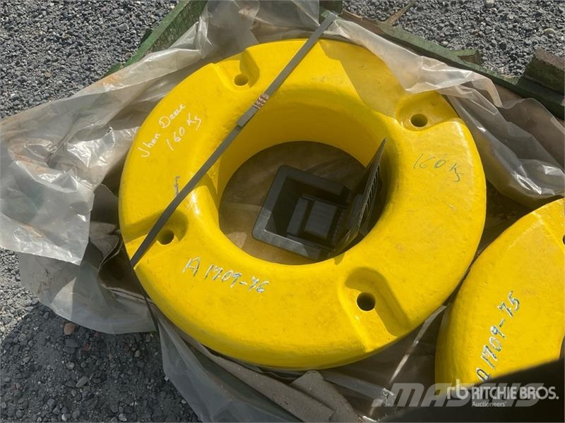  Quantity of (2)  Massepoids COC RJ 160 Kg Wheel Co Lauksaimniecība- Citi