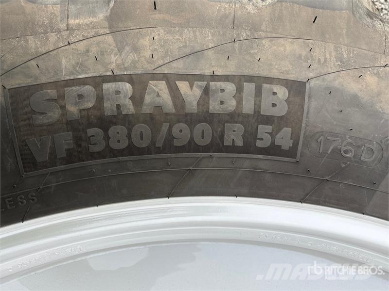  Quantity of (2) Michelin 380/90 R54 Wheels الإطارات والعجلات والحافات