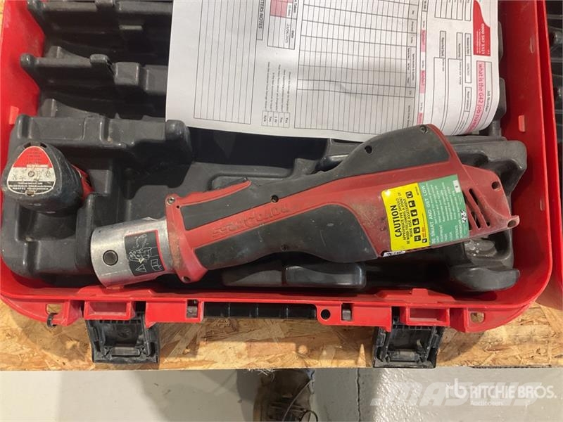 Quantity of (2) Novopress ACO102 Crimper Andere Zubehörteile