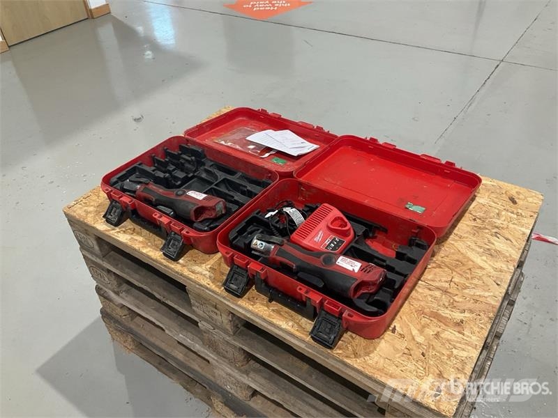 Quantity of (2) Novopress ACO102 Crimper Andere Zubehörteile