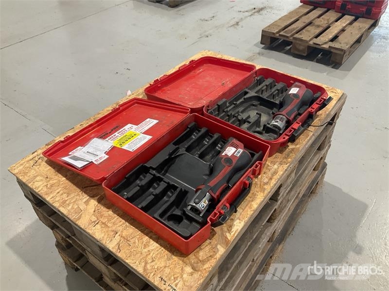 Quantity of (2) Novopress ACO102 Crimper Andere Zubehörteile